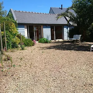  Hébergement de vacances Le Petit Entre Village Et Mer
